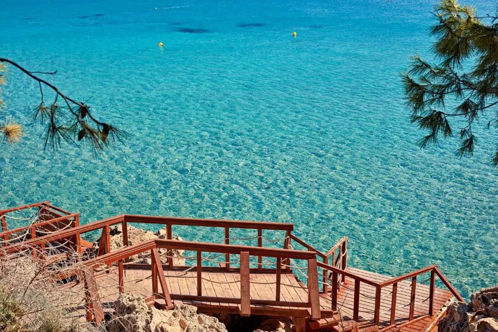 Grecian Park Hotel