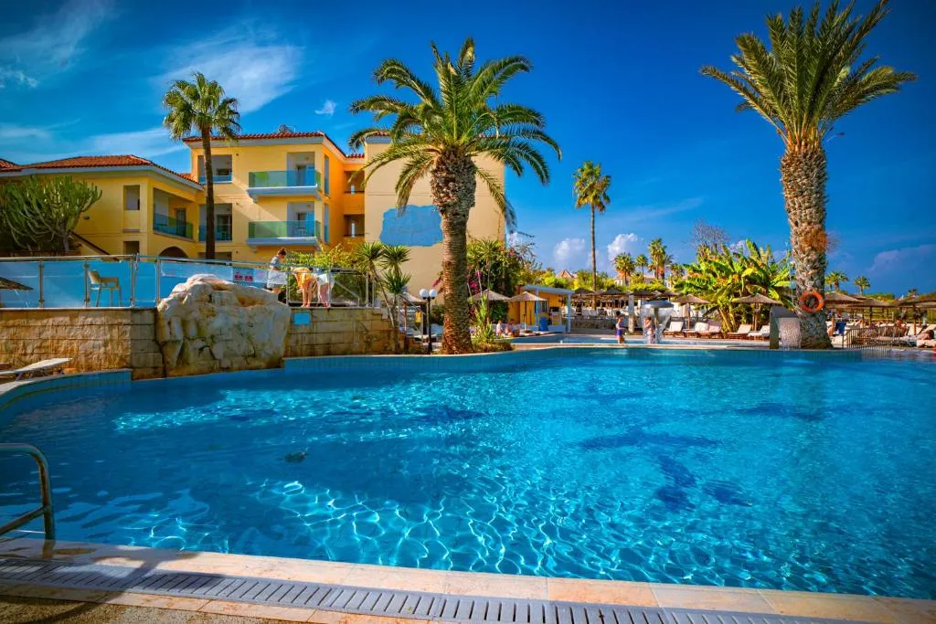 MALAMA BEACH HOLIDAY VILLAGE
