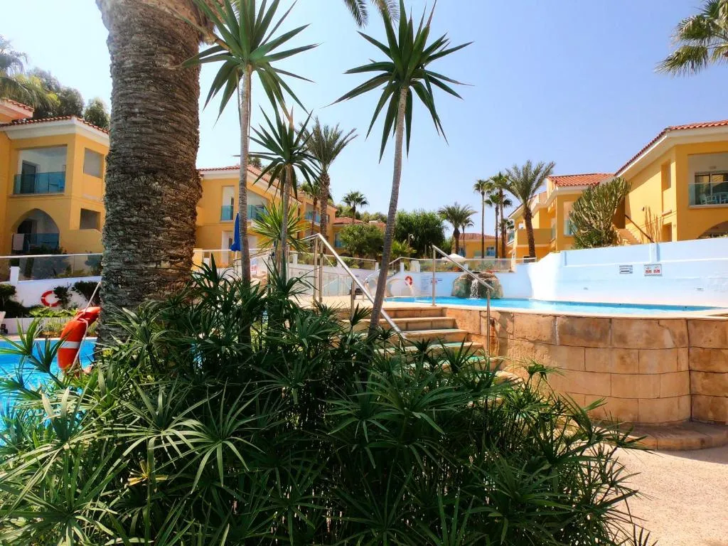 MALAMA BEACH HOLIDAY VILLAGE