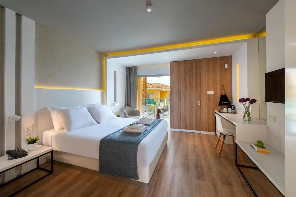 MALAMA BEACH HOLIDAY VILLAGE