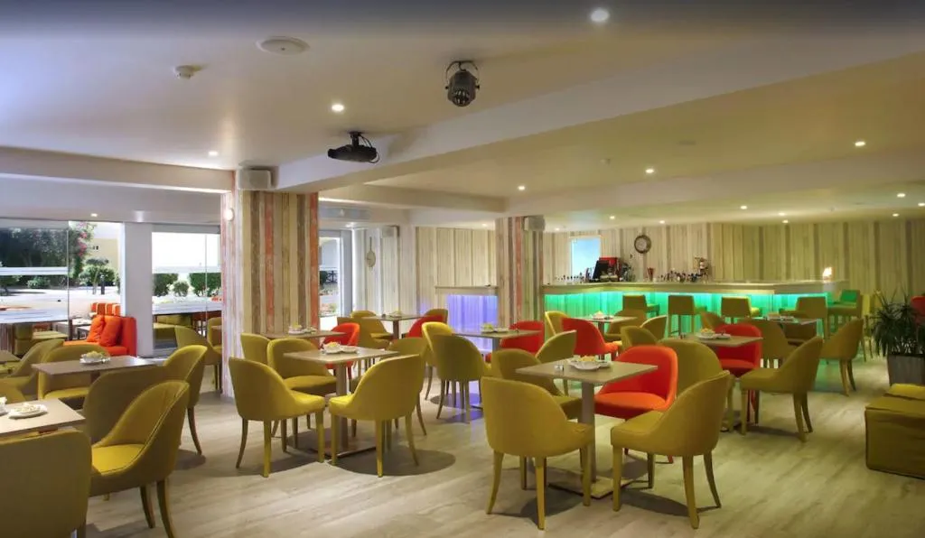 MALAMA BEACH HOLIDAY VILLAGE