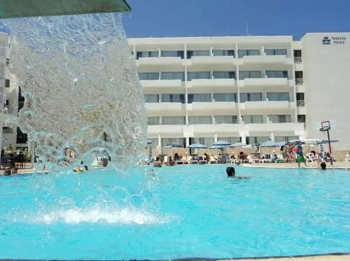ODESSA BEACH HOTEL