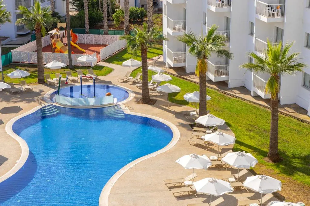 PAPANTONIA HOTEL APTS