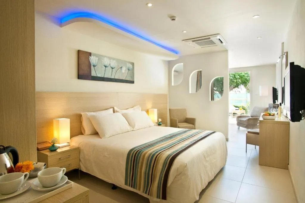 PERNERA BEACH HOTEL