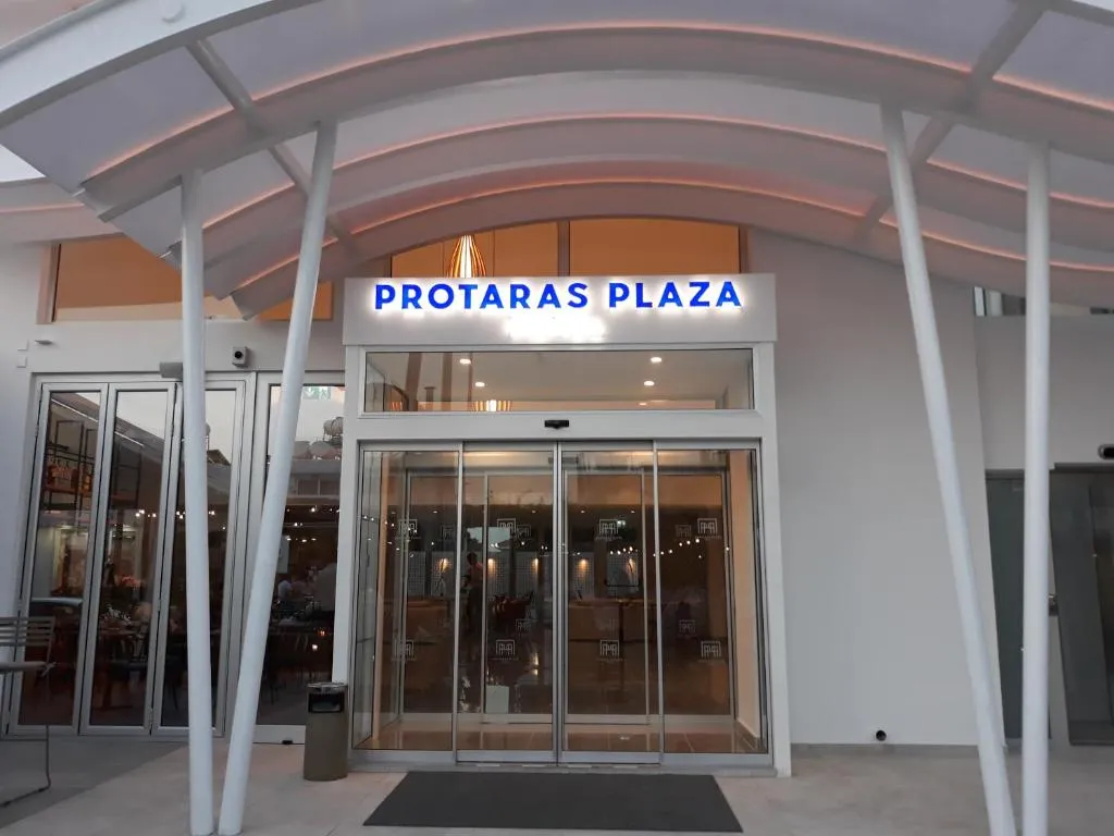 PROTARAS PLAZA