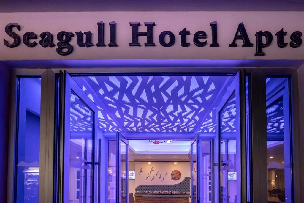 SEAGULL HOTEL APTS