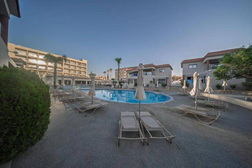 SUN PALACE PROTARAS WATERPARK RESORT