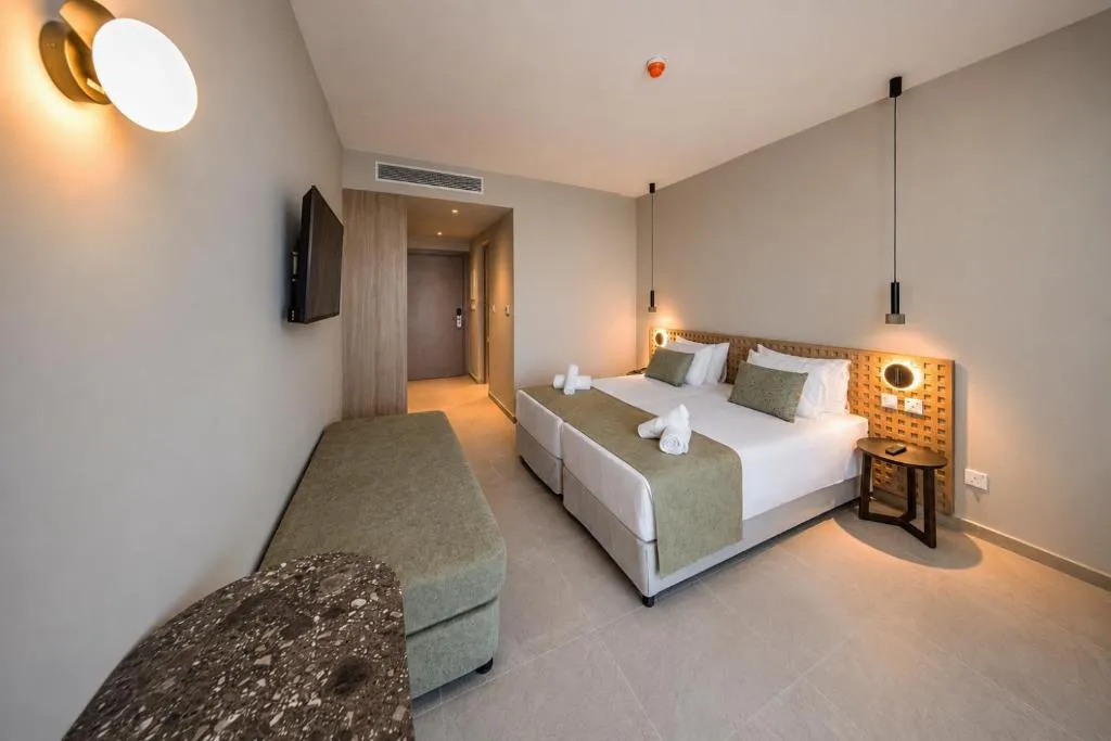 SUN PALACE PROTARAS WATERPARK RESORT