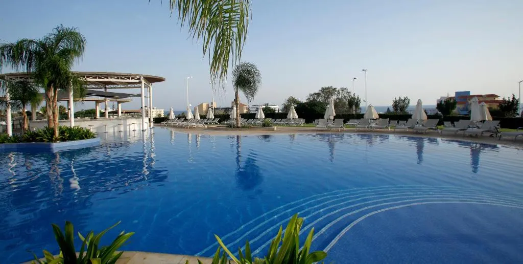 SUNRISE OASIS AND WATERPARK