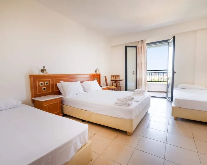 Anastasia Hotel, Malia, Grčka — Family Room Open Plan