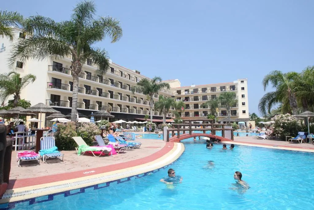 TSOKKOS GARDENS, Protaras – Pernera
