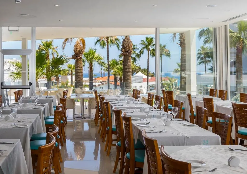 TSOKKOS PROTARAS BEACH HOTEL