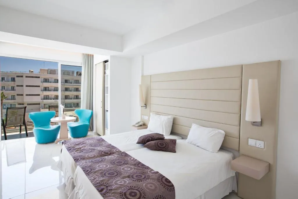TSOKKOS PROTARAS BEACH HOTEL
