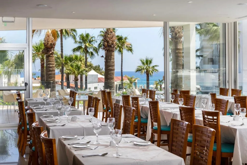 TSOKKOS PROTARAS BEACH HOTEL