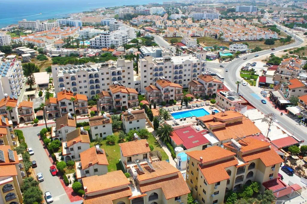 WINDMILLS HOTEL APARTMENTS