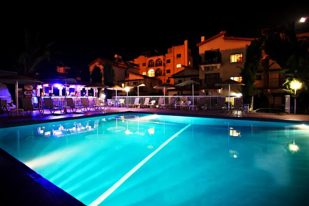 WINDMILLS HOTEL APARTMENTS