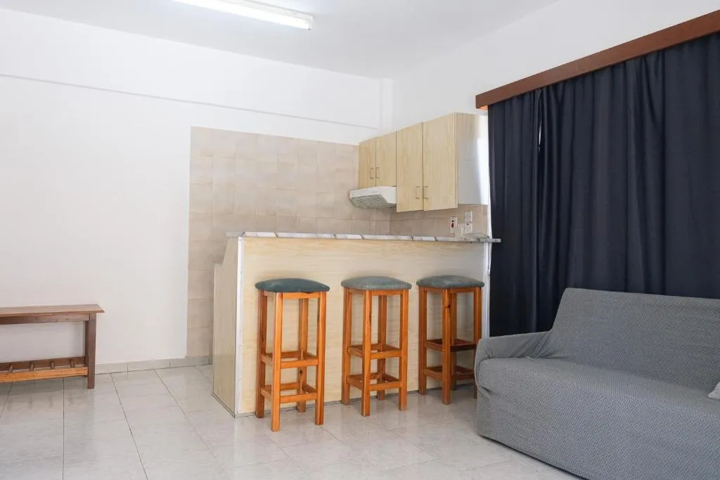 WINDMILLS HOTEL APARTMENTS