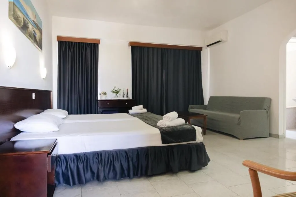 WINDMILLS HOTEL APARTMENTS