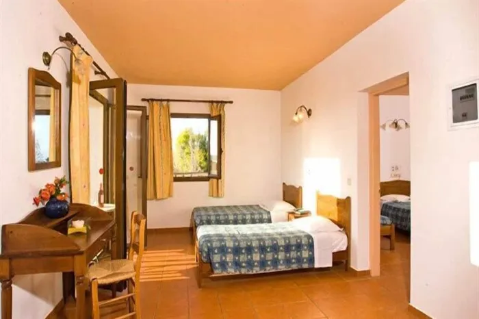 Club Lyda Hotel CHC, Guves, Grčka — Family Room 2 BedRoom Family Room Land/Garden View