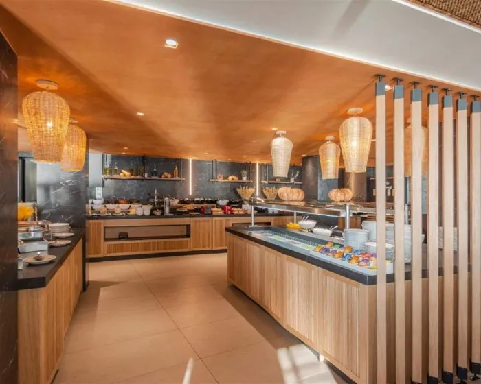 Palmera Beach Hotel Resort & Spa Adults Only, Hersonisos, Grčka — plaža