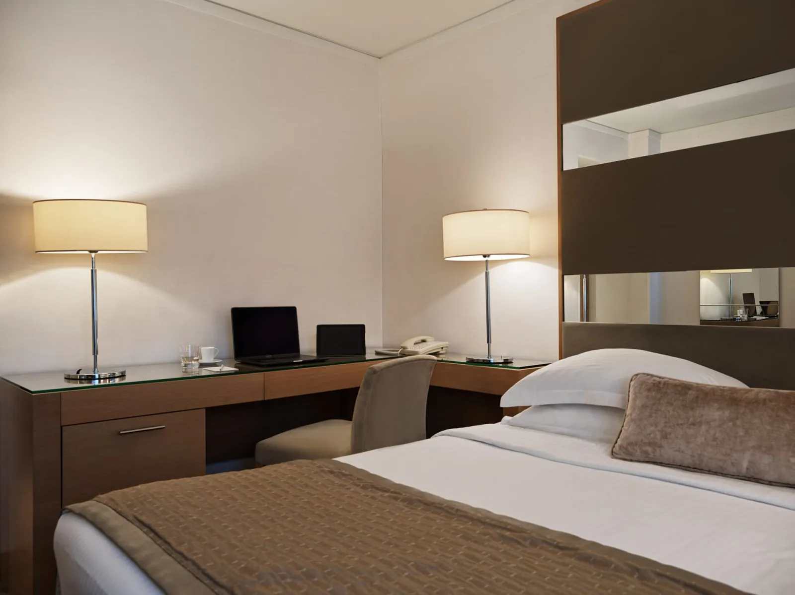 Galaxy Hotel Heraklion, Iraklion, Grčka — Superior Business Room