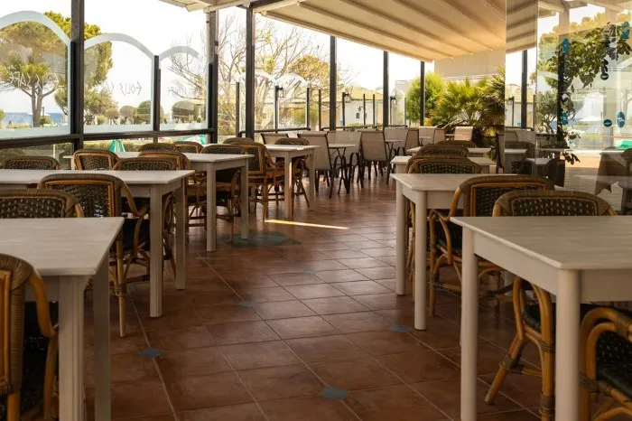 Pylea Beach Hotel, Rodos, Grčka — plaža