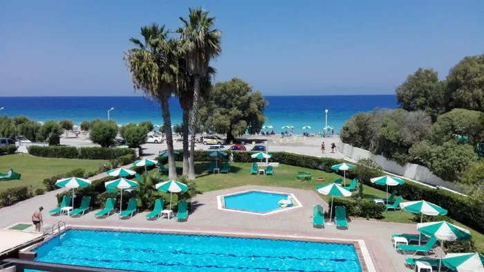 Pylea Beach Hotel, Rodos, Grčka — plaža
