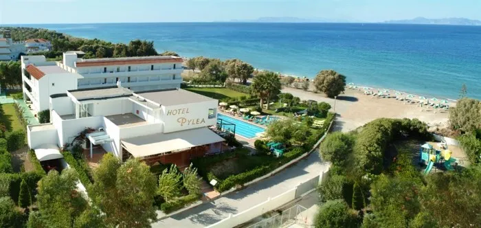 Pylea Beach Hotel, Rodos, Grčka — plaža