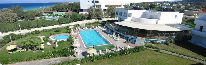 Pylea Beach Hotel, Rodos, Grčka — plaža