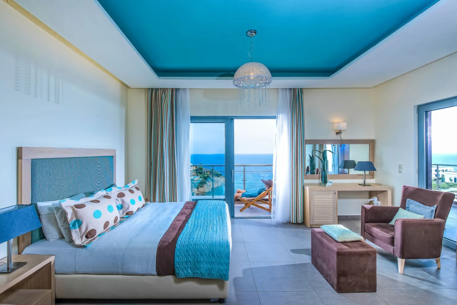 Blue Bay Resort Hotel, Ligaria, Grčka — Luxury Room Sea View with Private Pool