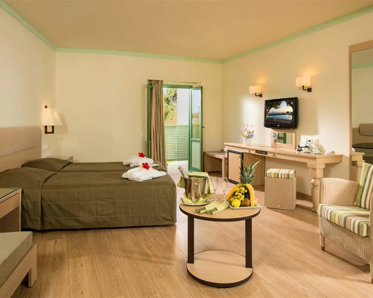 Silva Beach Hotel, Kutulufari, Grčka — Suite 1 BedRoom