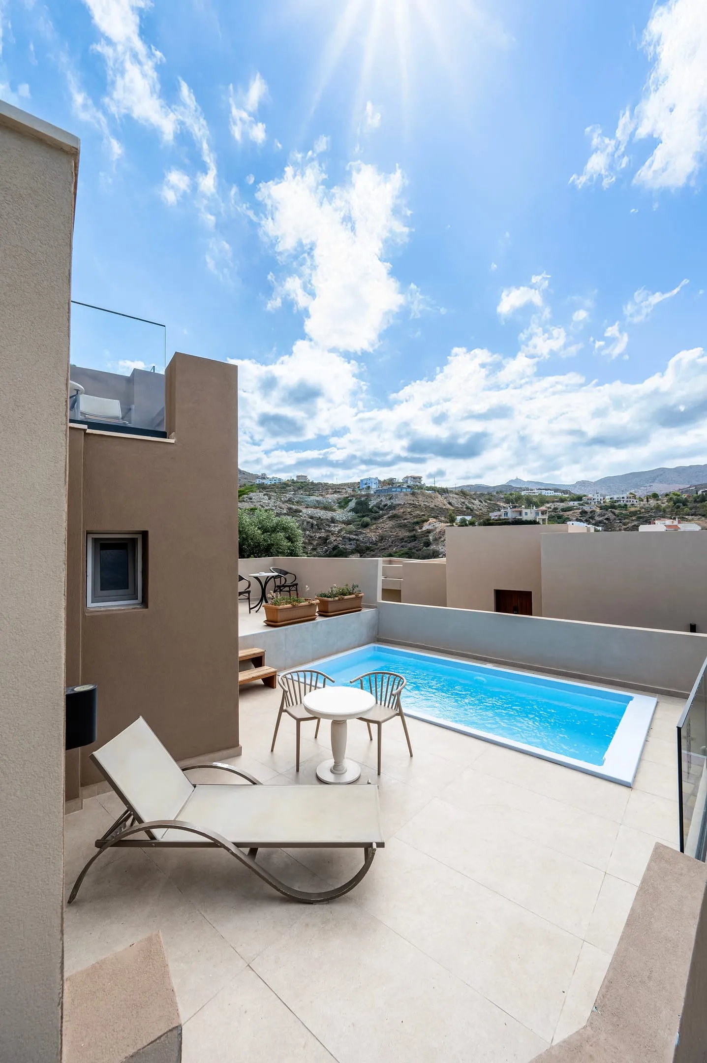 Athina Palace Resort & Spa, Iraklion, Grčka — Maisonette Side Sea View with Sharing Pool
