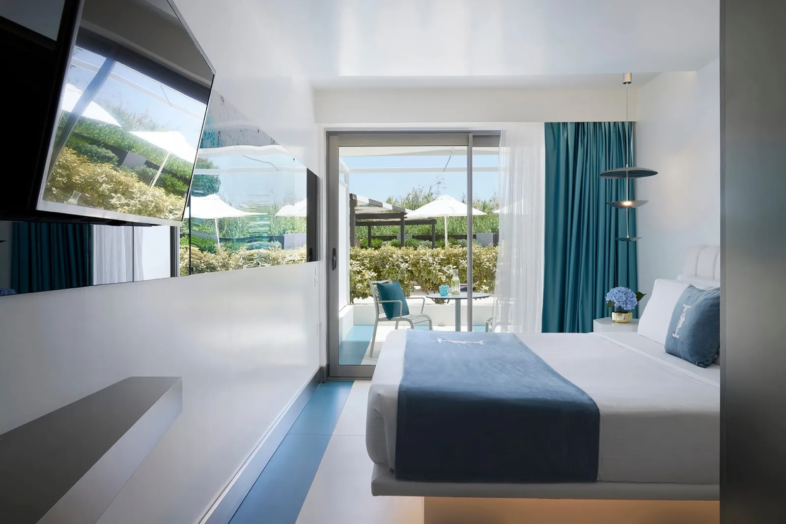 I Resort Beach Hotel & Spa, Iraklion, Grčka — Silver Triple Open Plan Land View