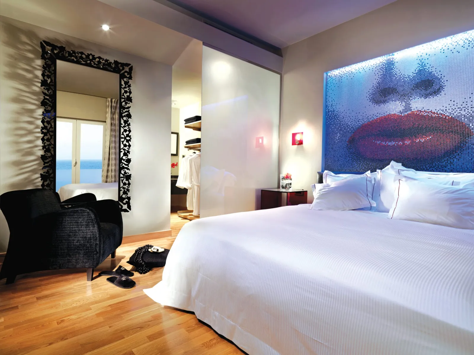 Out Of The Blue Resort & Spa, Iraklion, Grčka — Lifestyle One-Bedroom Suite with Sea View
