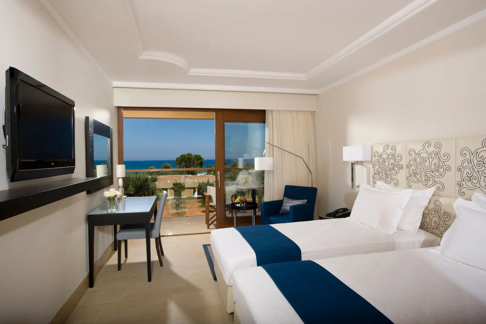 Kernos Beach Hotel & Bungalows, Malia, Grčka — Superior Room Sea View