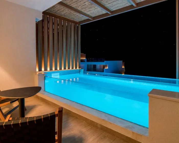 Akasha Beach Hotel & Spa, Kutulufari, Grčka — Room Plunge Pool Dazzling Blue Room Sea View