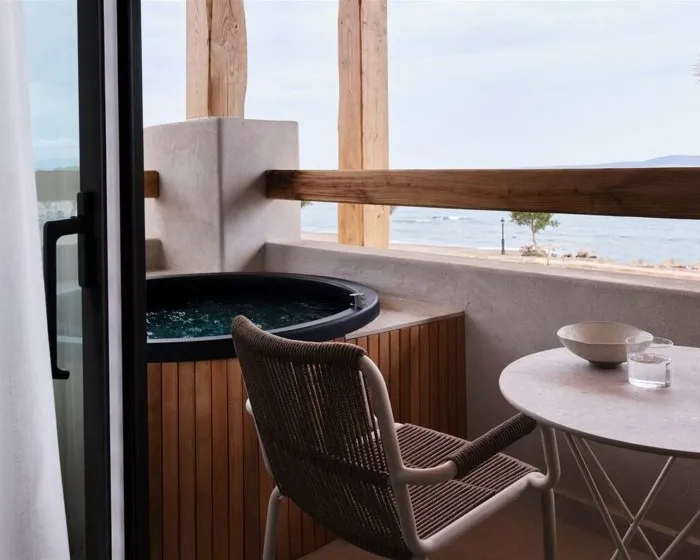 Stella Blue Seaside Resort, Guves, Grčka — Double Room Comfort wth Jacuzzi