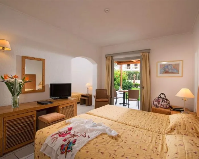 Annabelle Beach Resort, Hersonisos, Grčka — Bungalow Superior Triple