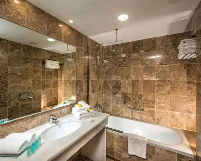 Annabelle Beach Resort, Hersonisos, Grčka — Junior Suite /Family Room