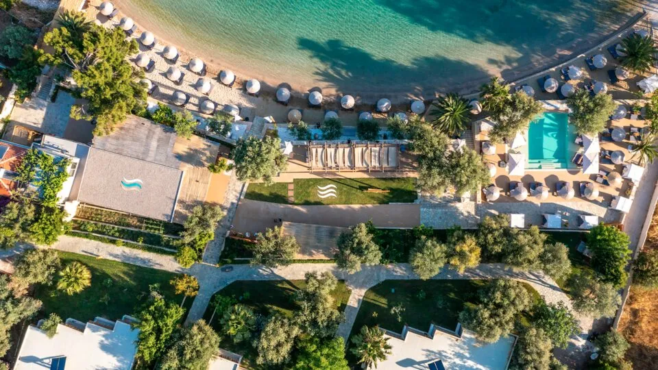 Plataria Seaside Resort, Plataria