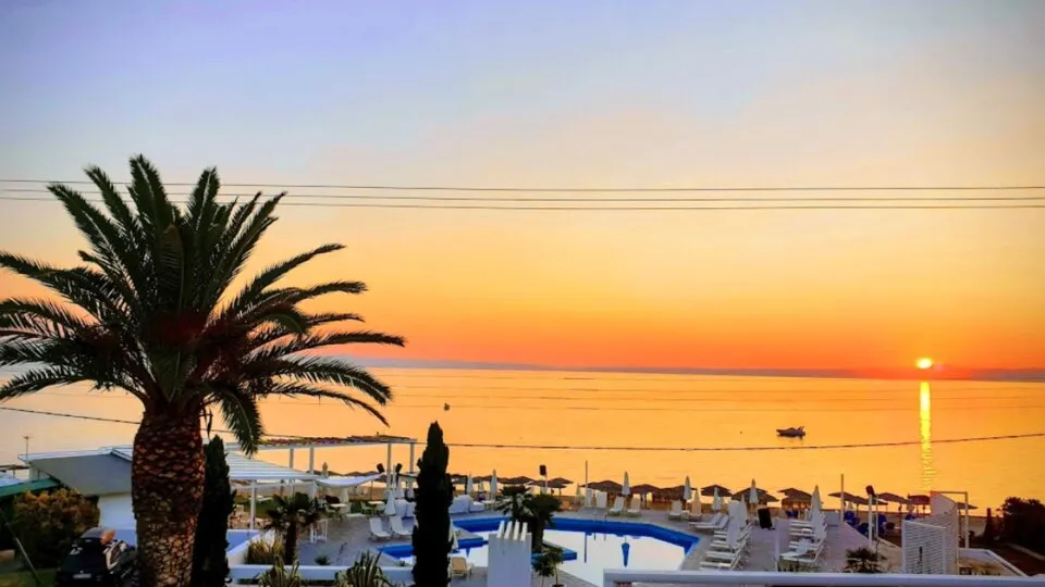 Al Mare, Polihrono, Grčka — fotografija 13