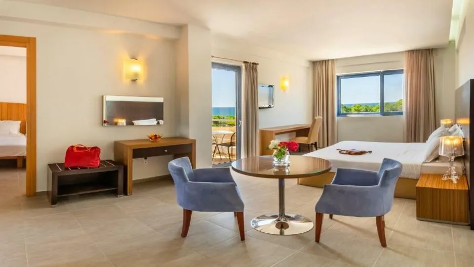 Ionian Theoxenia, Kanali, Grčka — Deluxe Family Room