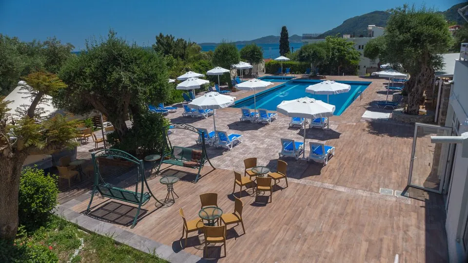 Golden Alexandros, Perama, Grčka — fotografija 4