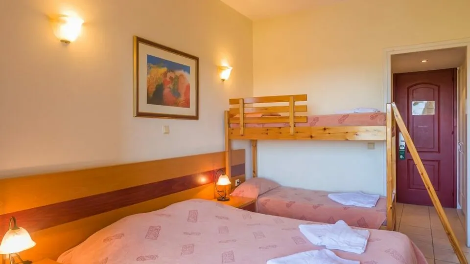Corfu Hellinis, Kanoni, Grčka — Economy Room