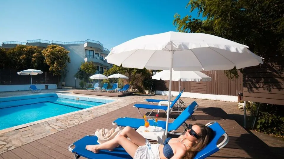 Alkionis Corfu, Moraitika, Grčka — fotografija 11