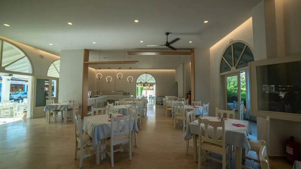 Alkionis Corfu, Moraitika, Grčka — fotografija 3