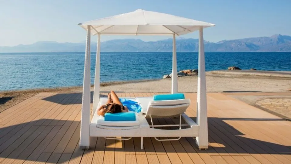 Delphi Beach, Eratini, Grčka — fotografija 11