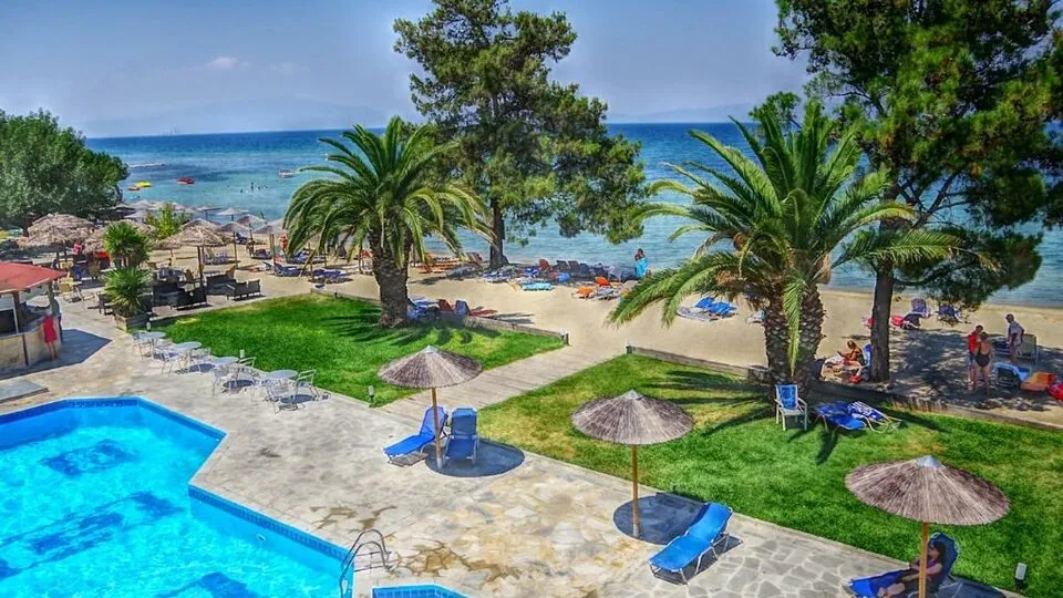 Rachoni Bay, Skala Rahoni, Grčka — fotografija 3