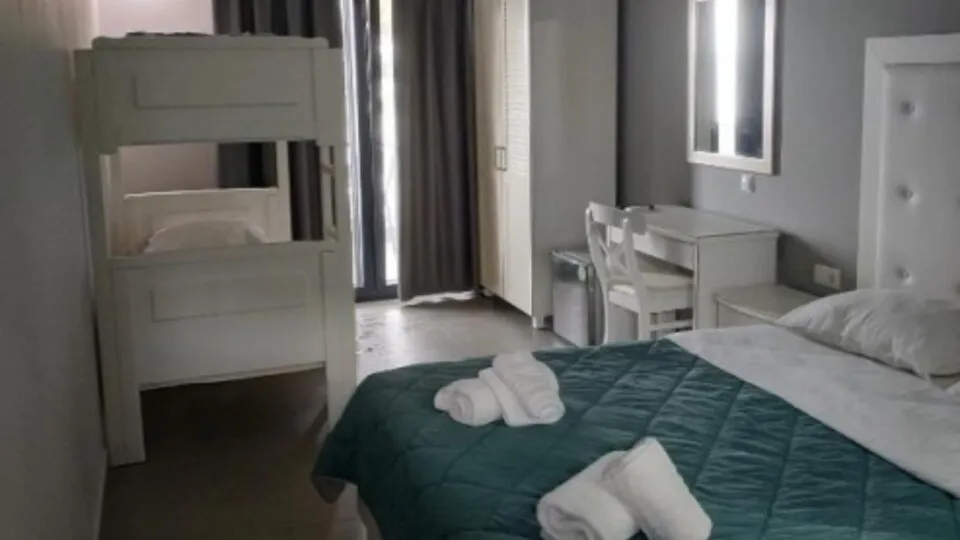 Rachoni Imperial, Skala Rahoni, Grčka — Standard room up to 4 pax