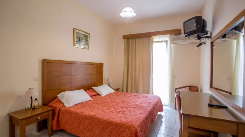 Popi Star, Guvija, Grčka — fotografija 13